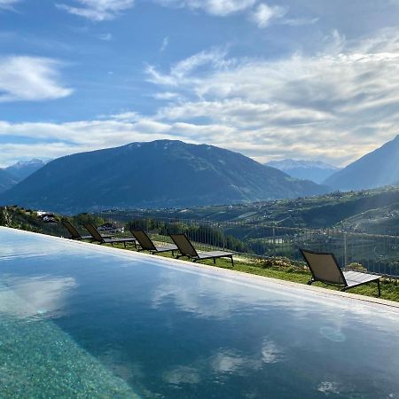 Lifestyle Hotel Alpin Schenna Bagian luar foto