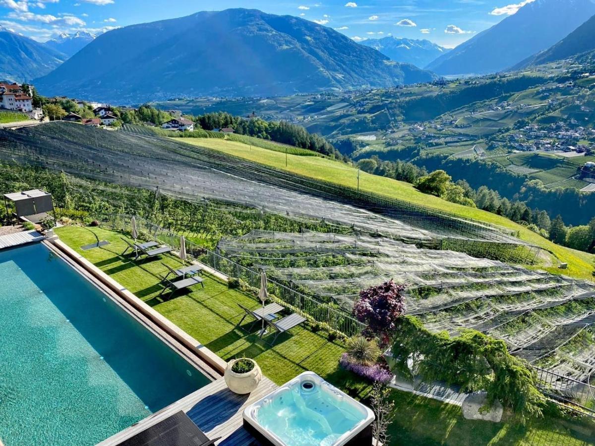 Lifestyle Hotel Alpin Schenna Bagian luar foto