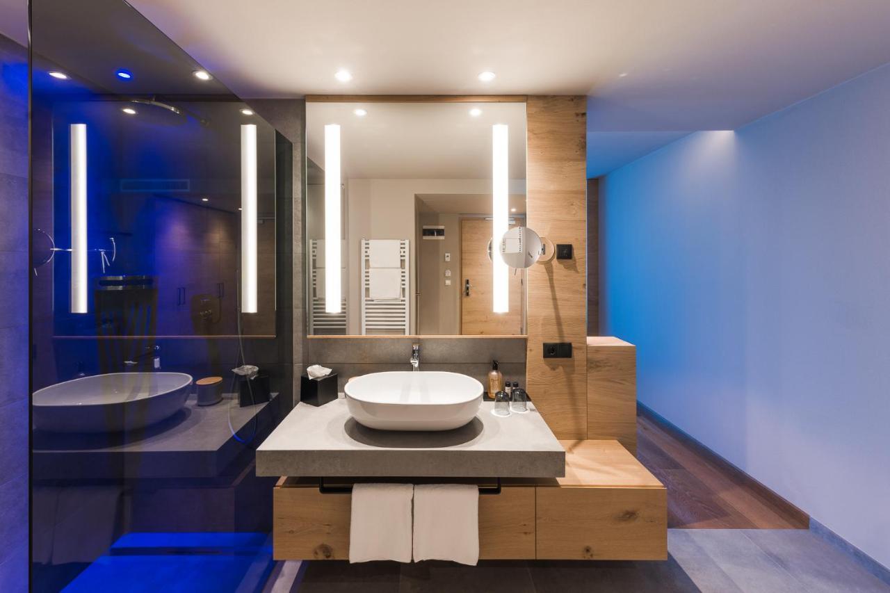 Lifestyle Hotel Alpin Schenna Bagian luar foto