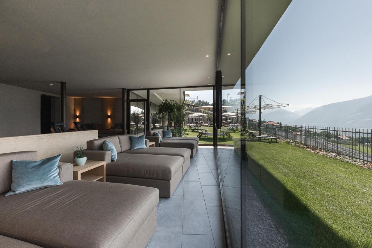 Lifestyle Hotel Alpin Schenna Bagian luar foto